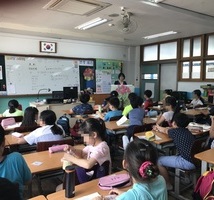 아동 정신건강 학교집단프로그램 “희망품교실”